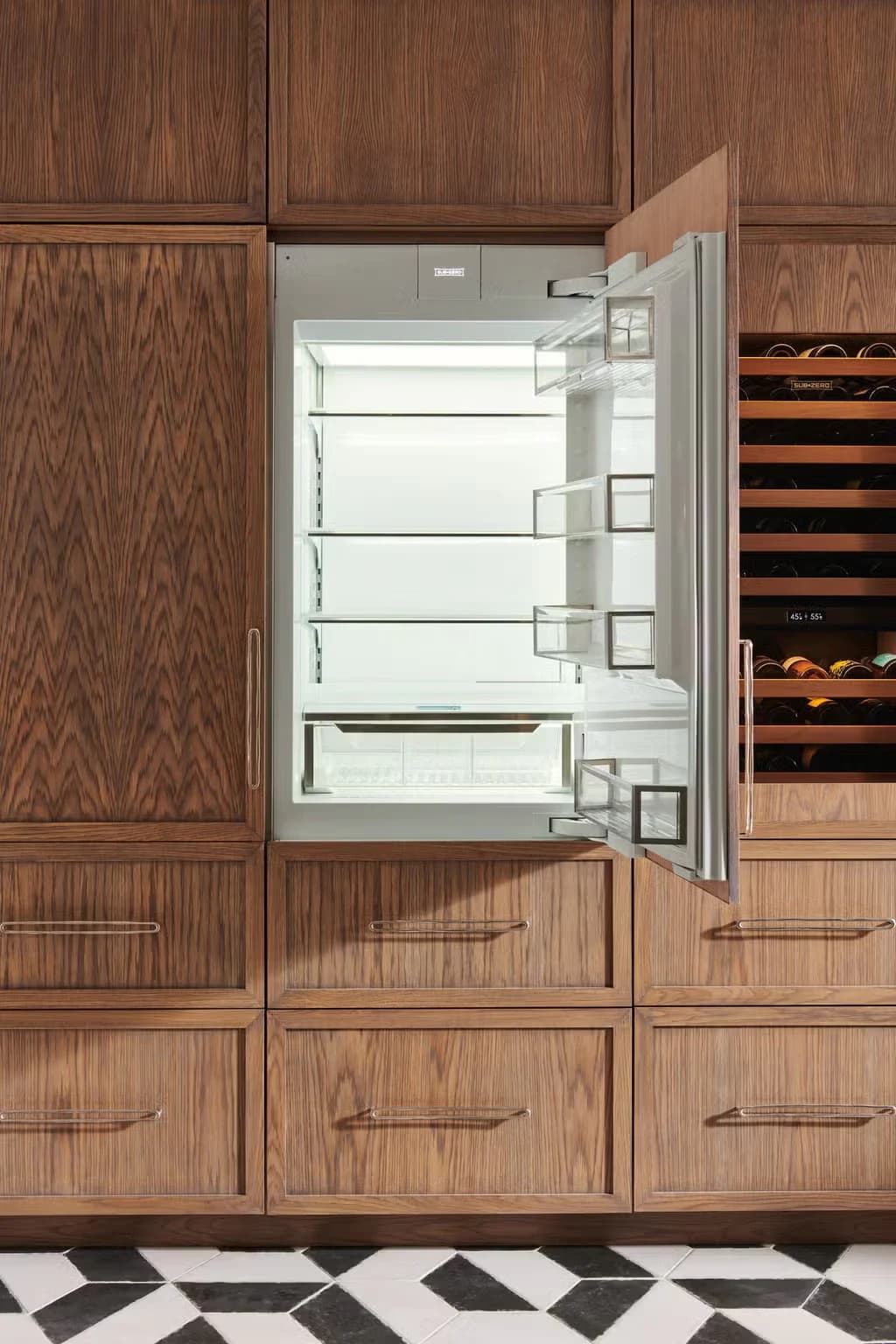 Detalhe de Designer Combinado superior e inferior Refrigerador